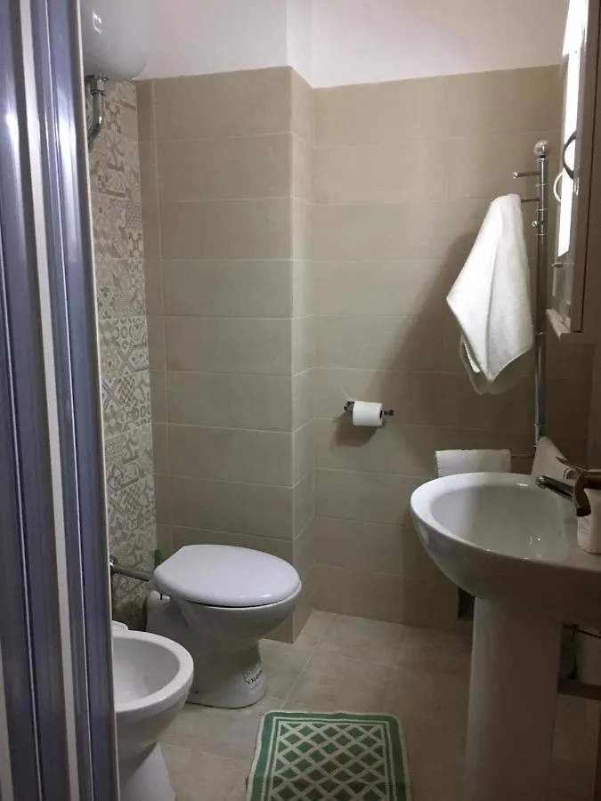 Vittorio Emanuele Apartments Lampedusa Italia